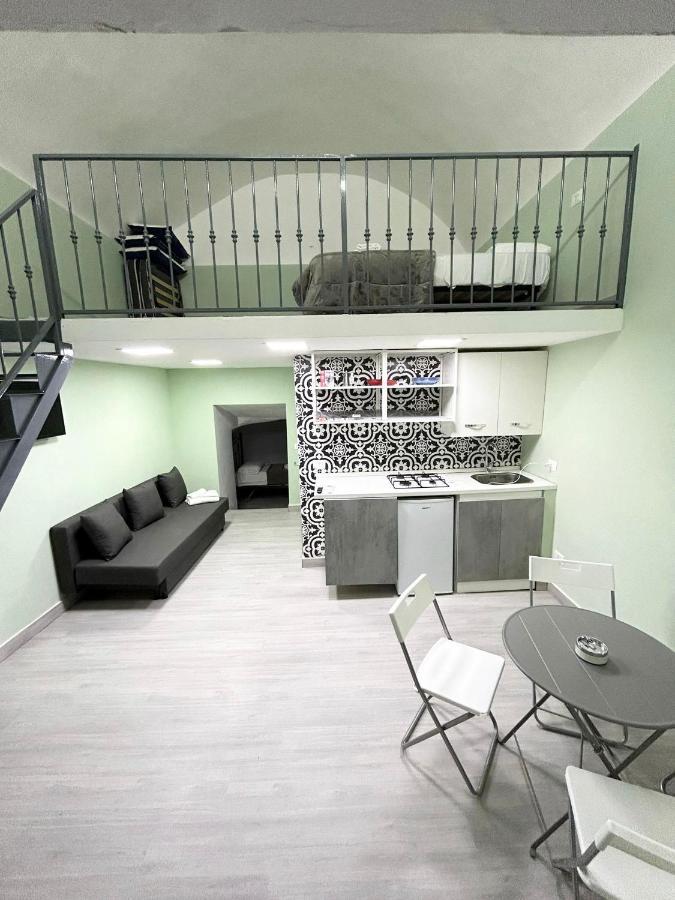 Pontenuovo 6e8 House Appartamento *